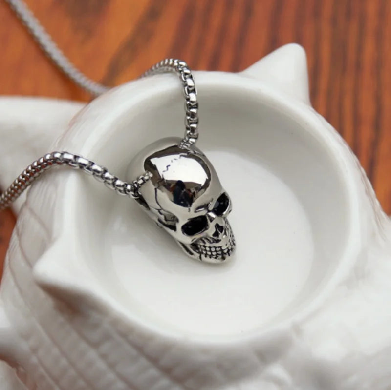 Retro Punk Skull Pendant Necklace for Boys Fashion Personalized Punk Jewelry Gift